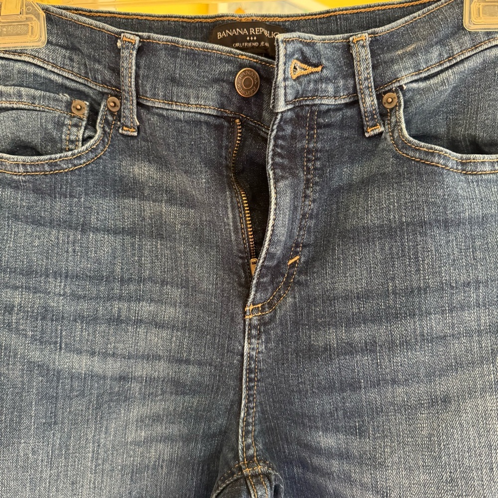 Banana Republic Girlfriend Jeans - size 30/10